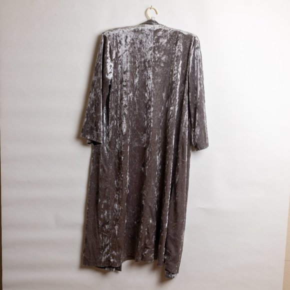 Velvet duster - Picture 2 of 2